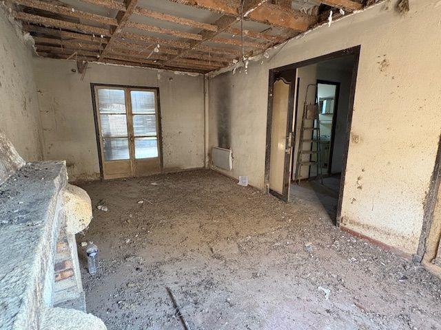 Immeuble - 99 m² - 5 pièces