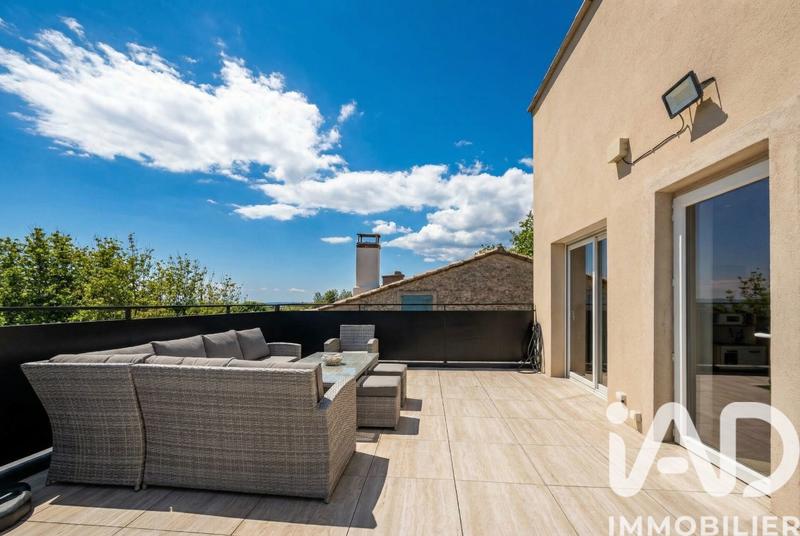 Maison de village - 100 m² - 4 pièces