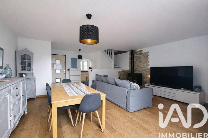 Maison - 98 m² - 5 pièces