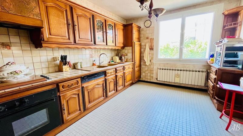 Maison - 135 m² - 4 pièces