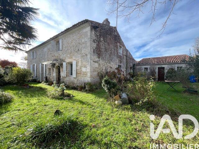 Maison - 210 m² - 7 pièces