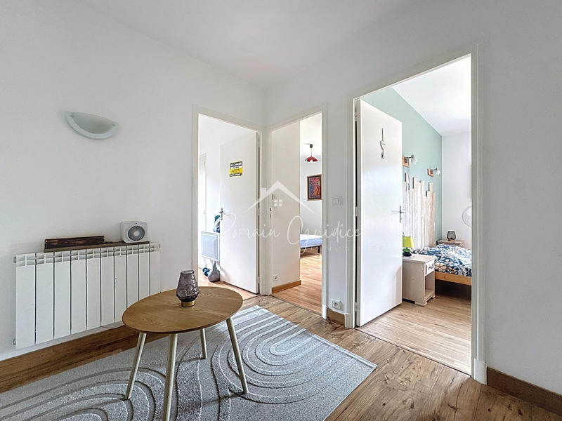 Appartement - 98 m² - 4 pièces