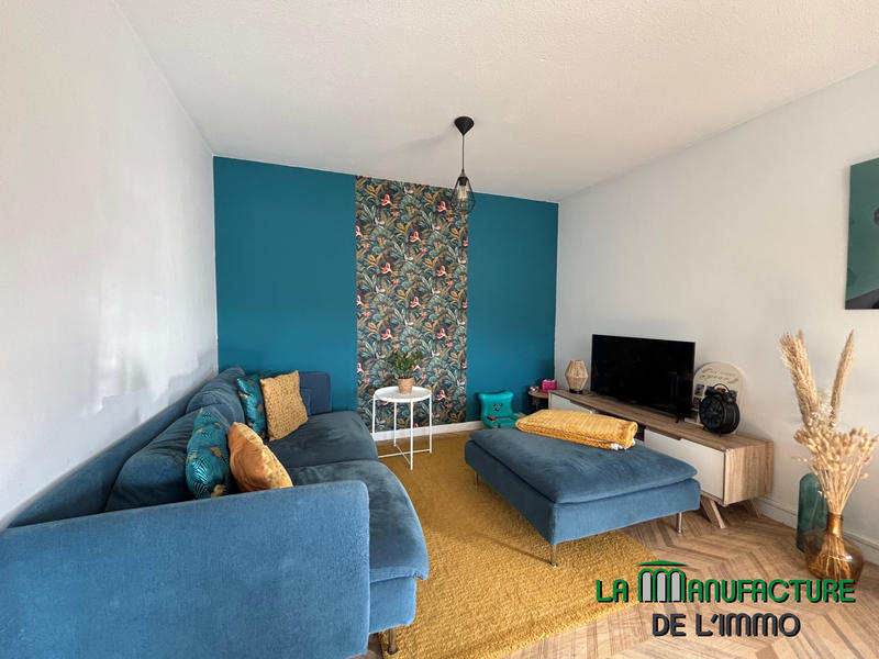 Duplex - 111 m² - 5 pièces