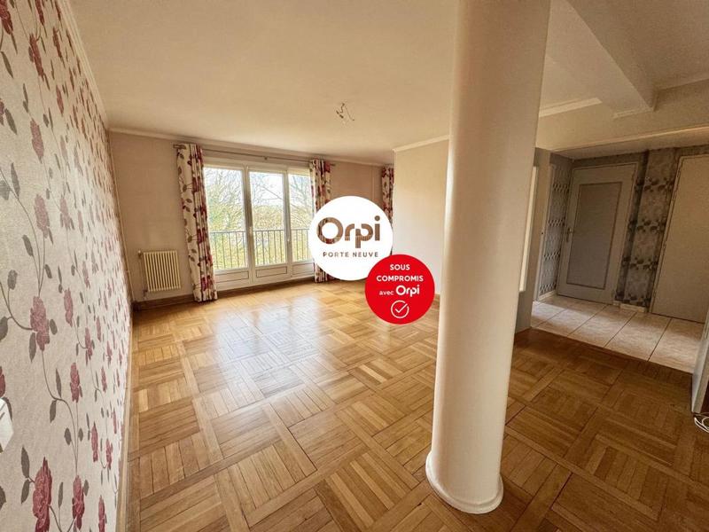Appartement - 85 m² - 3 pièces