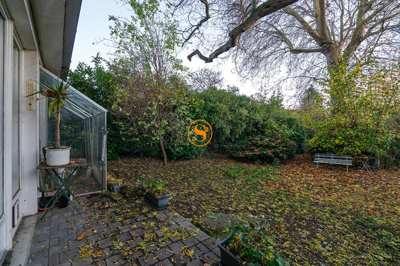 Maison - 272 m² - 12 pièces