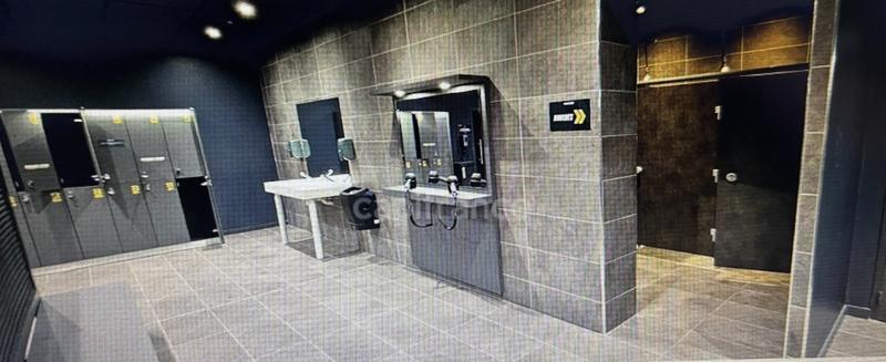 Local d'activité / Entrepôt - 940 m²