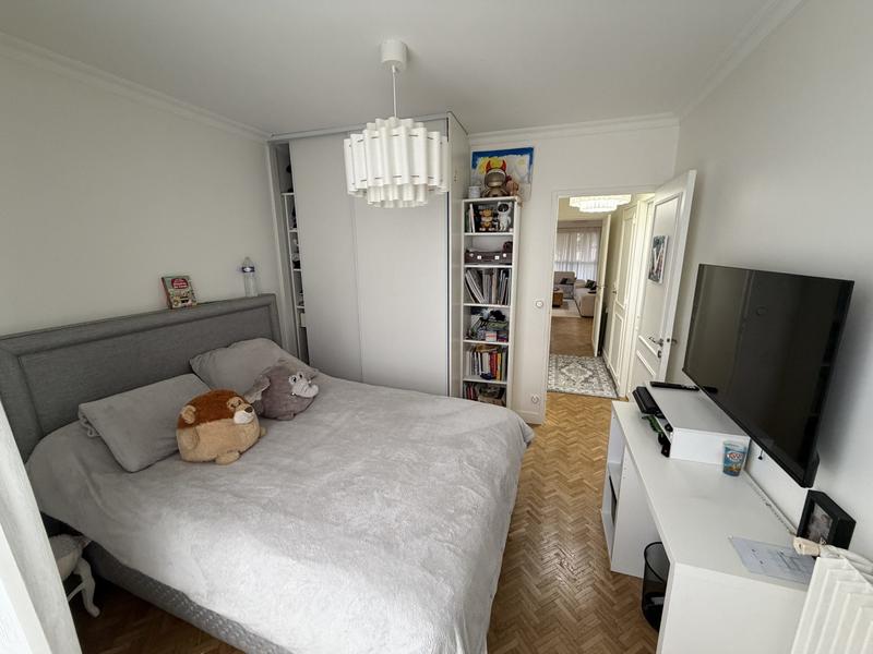 Appartement - 94 m² - 5 pièces