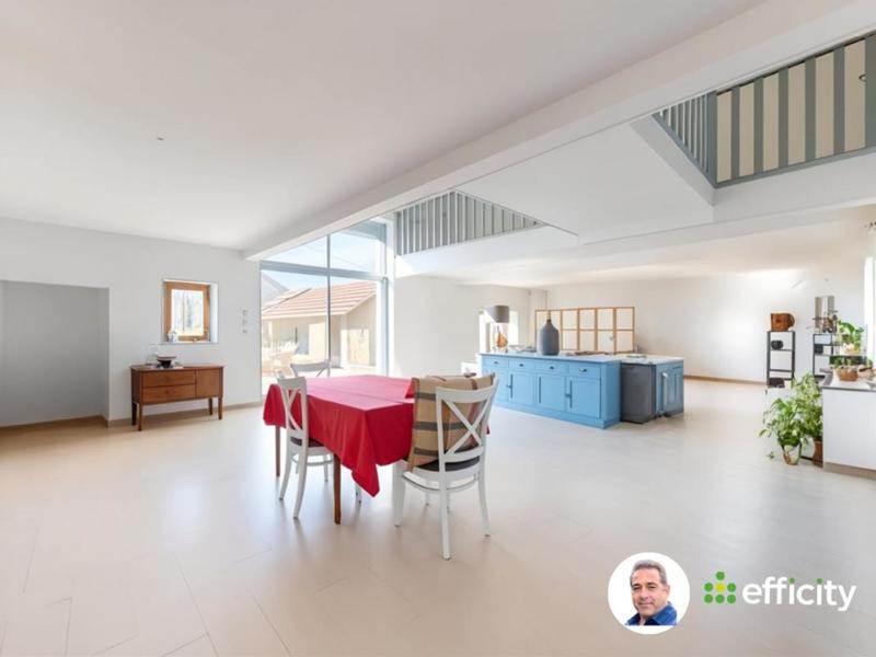 Longère - 320 m² - 7 pièces