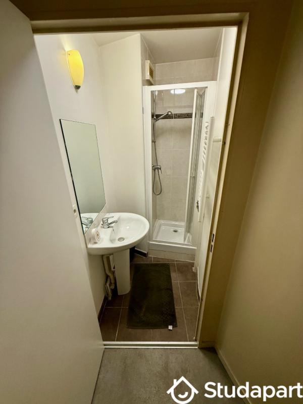 Chambre - 14 m² - 1 pièce