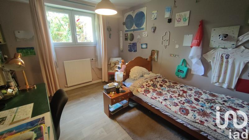 Maison - 215 m² - 10 pièces