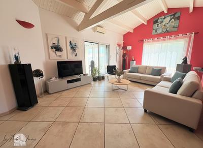 Villa - 172 m² - 4 pièces