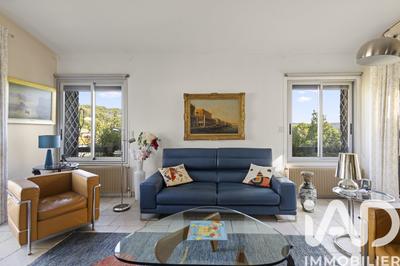 Duplex - 189 m² - 7 pièces