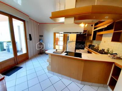 Maison - 193 m² - 8 pièces