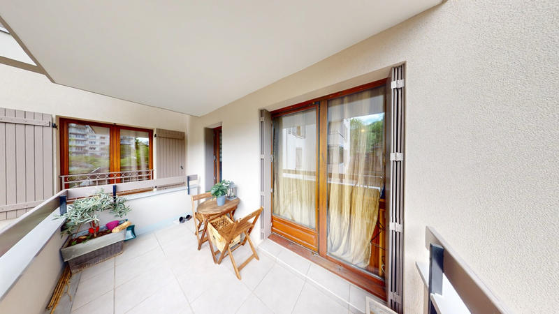 Appartement - 86 m² - 4 pièces