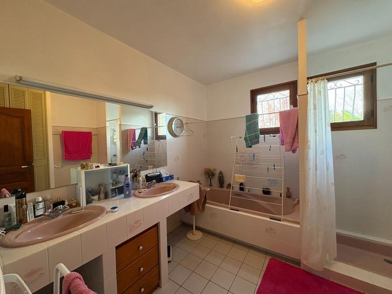 Maison - 125 m² - 4 pièces