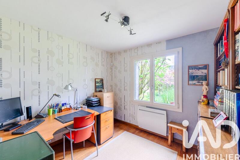 Maison - 172 m² - 8 pièces