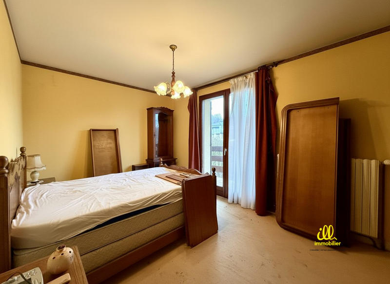 Maison - 121 m² - 5 pièces