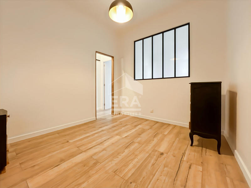 Appartement - 75 m² - 4 pièces