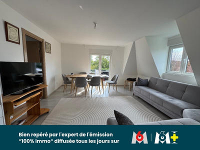 Maison - 235 m² - 11 pièces