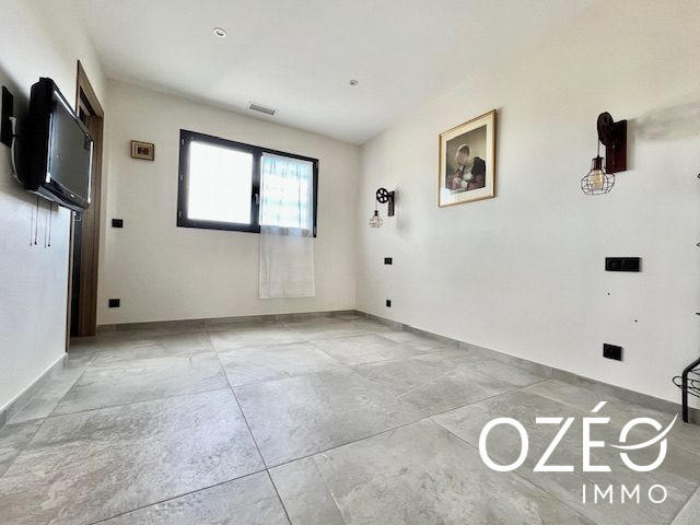 Villa - 142 m² - 6 pièces