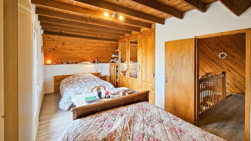 Maison - 174 m² - 5 pièces