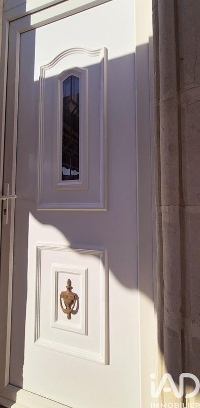 Maison - 192 m² - 9 pièces