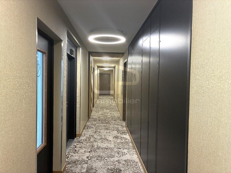 Appartement - 110 m² - 5 pièces