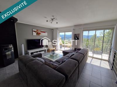 Maison - 114 m² - 5 pièces