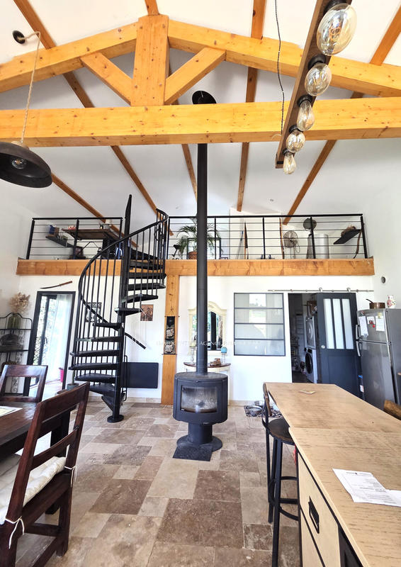 Maison - 105 m² - 3 pièces