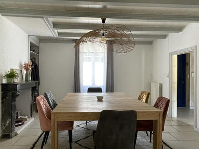 Maison - 155 m² - 6 pièces