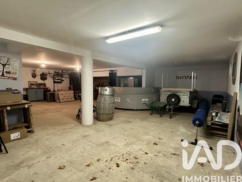 Maison - 140 m² - 5 pièces