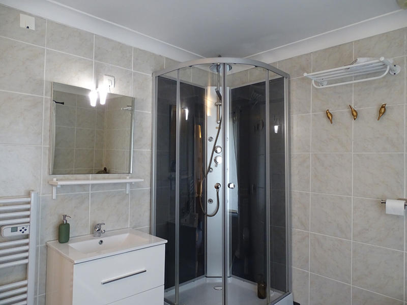 Maison - 418 m² - 15 pièces