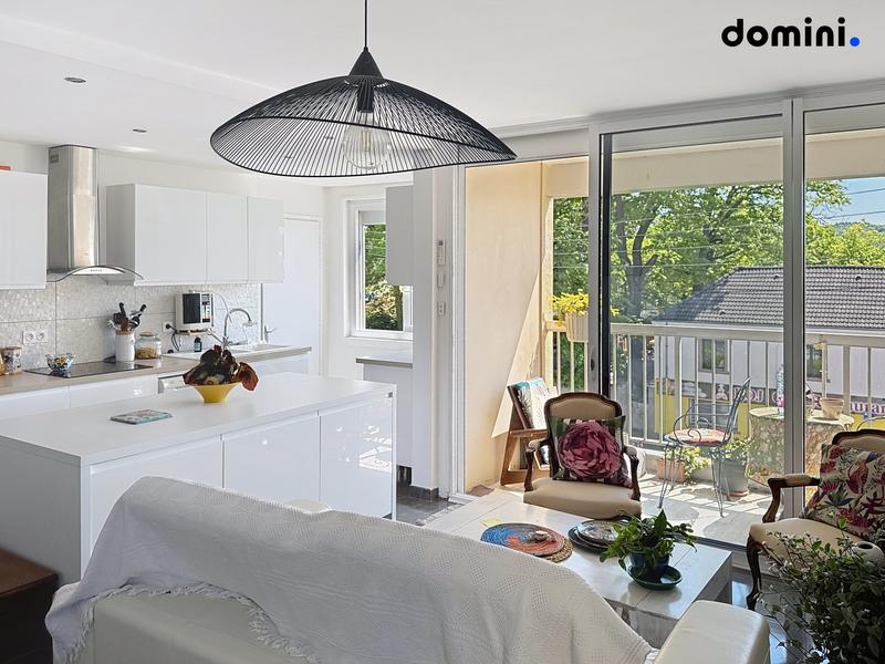 Appartement - 79 m² - 4 pièces