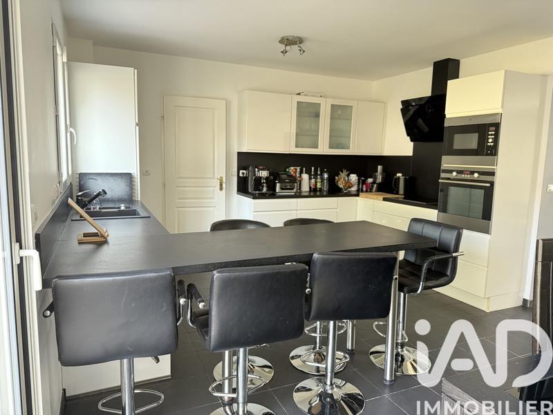 Maison - 135 m² - 5 pièces