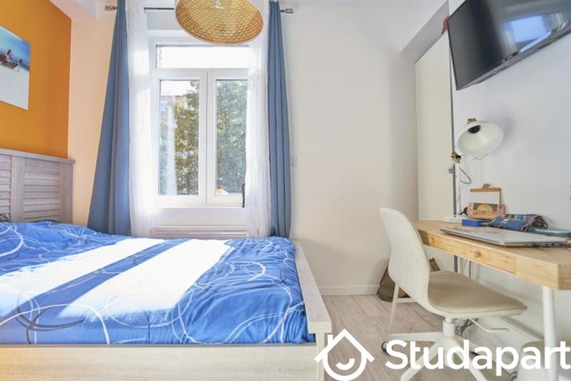 Chambre - 10 m² - 1 pièce