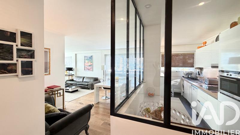 Appartement - 93 m² - 5 pièces