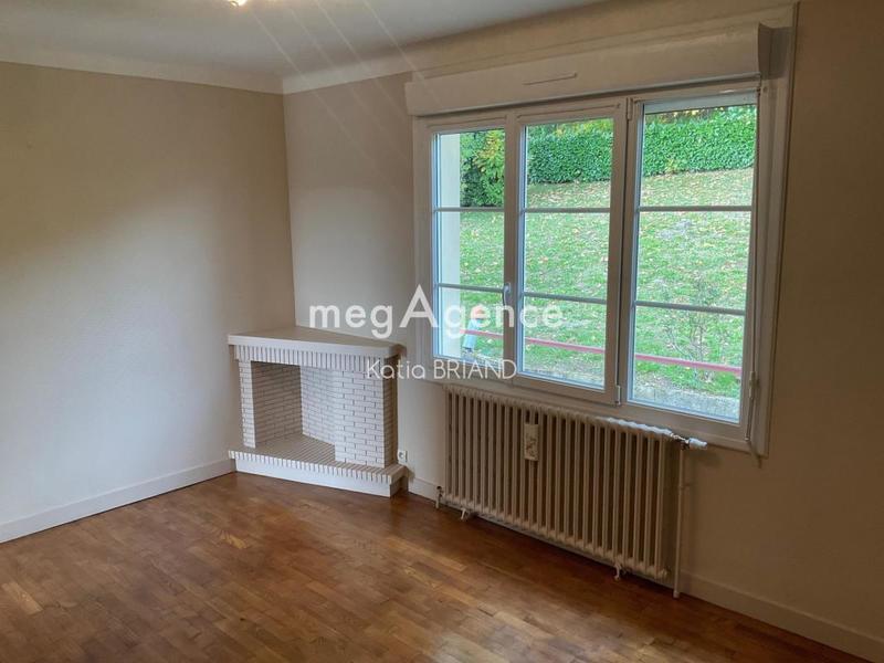 Maison traditionnelle - 83 m² - 4 pièces