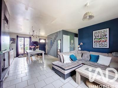 Maison - 97 m² - 5 pièces