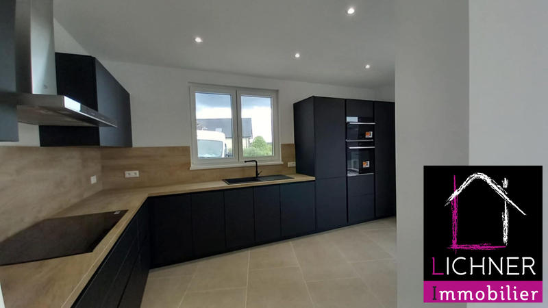 Maison - 145 m² - 7 pièces