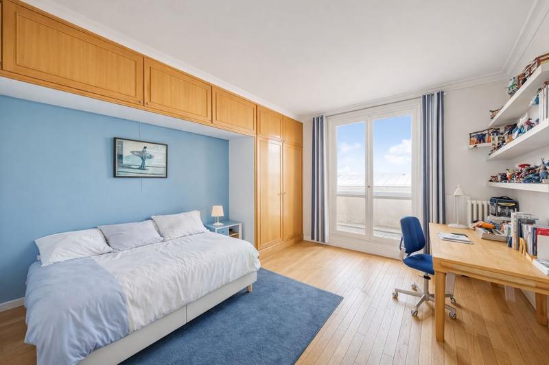 Appartement - 165 m² - 7 pièces