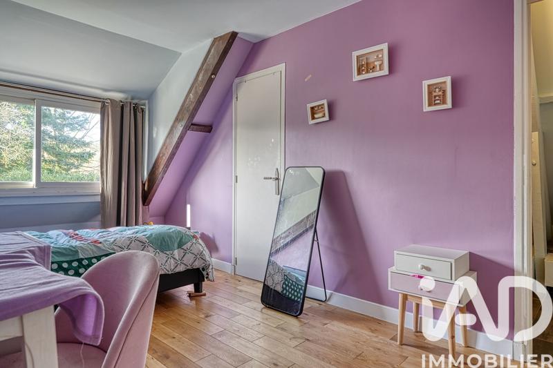 Maison - 250 m² - 9 pièces