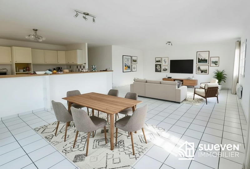 Maison - 120 m² - 4 pièces