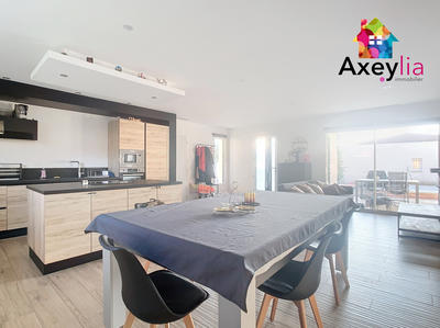 Maison - 112 m² - 5 pièces