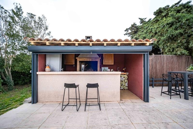 Maison - 220 m² - 7 pièces