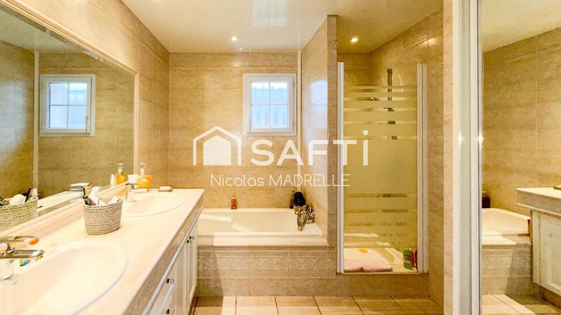 Maison - 135 m² - 5 pièces