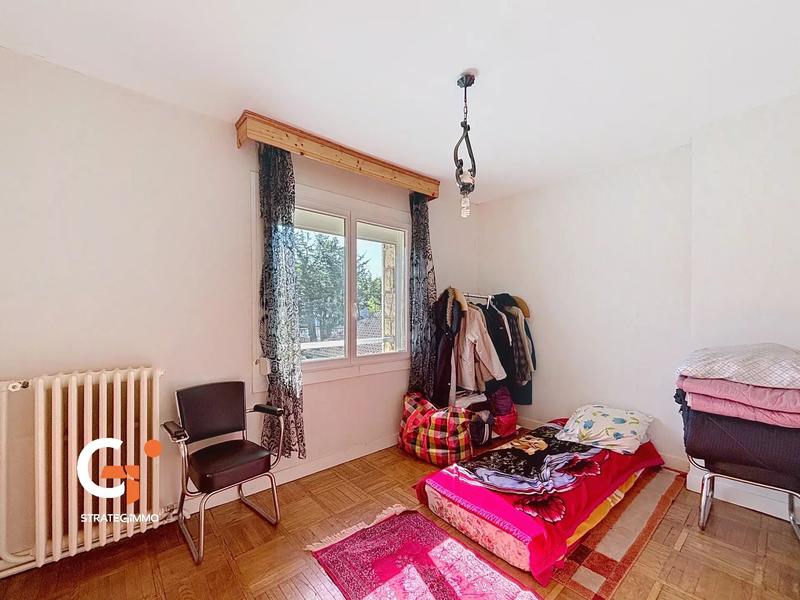 Maison - 130 m² - 7 pièces