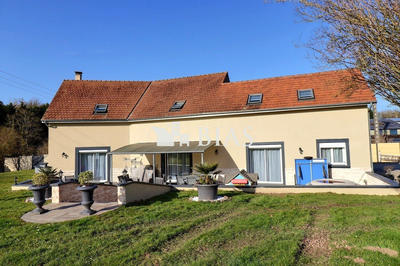 Maison contemporaine - 230 m² - 7 pièces