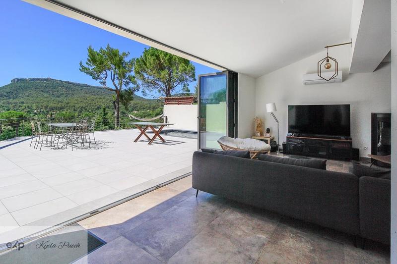 Maison - 168 m² - 4 pièces