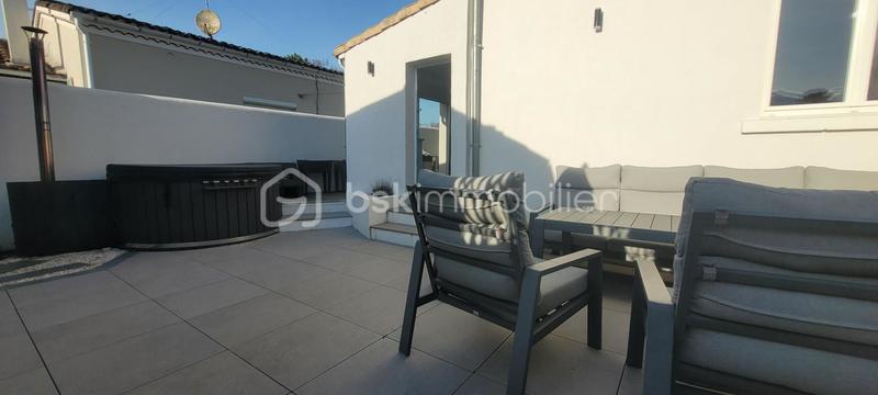 Maison - 204 m² - 8 pièces