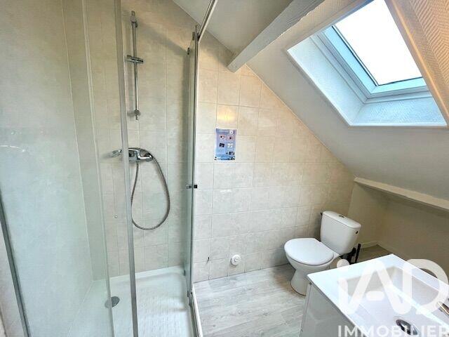 Maison - 288 m² - 12 pièces